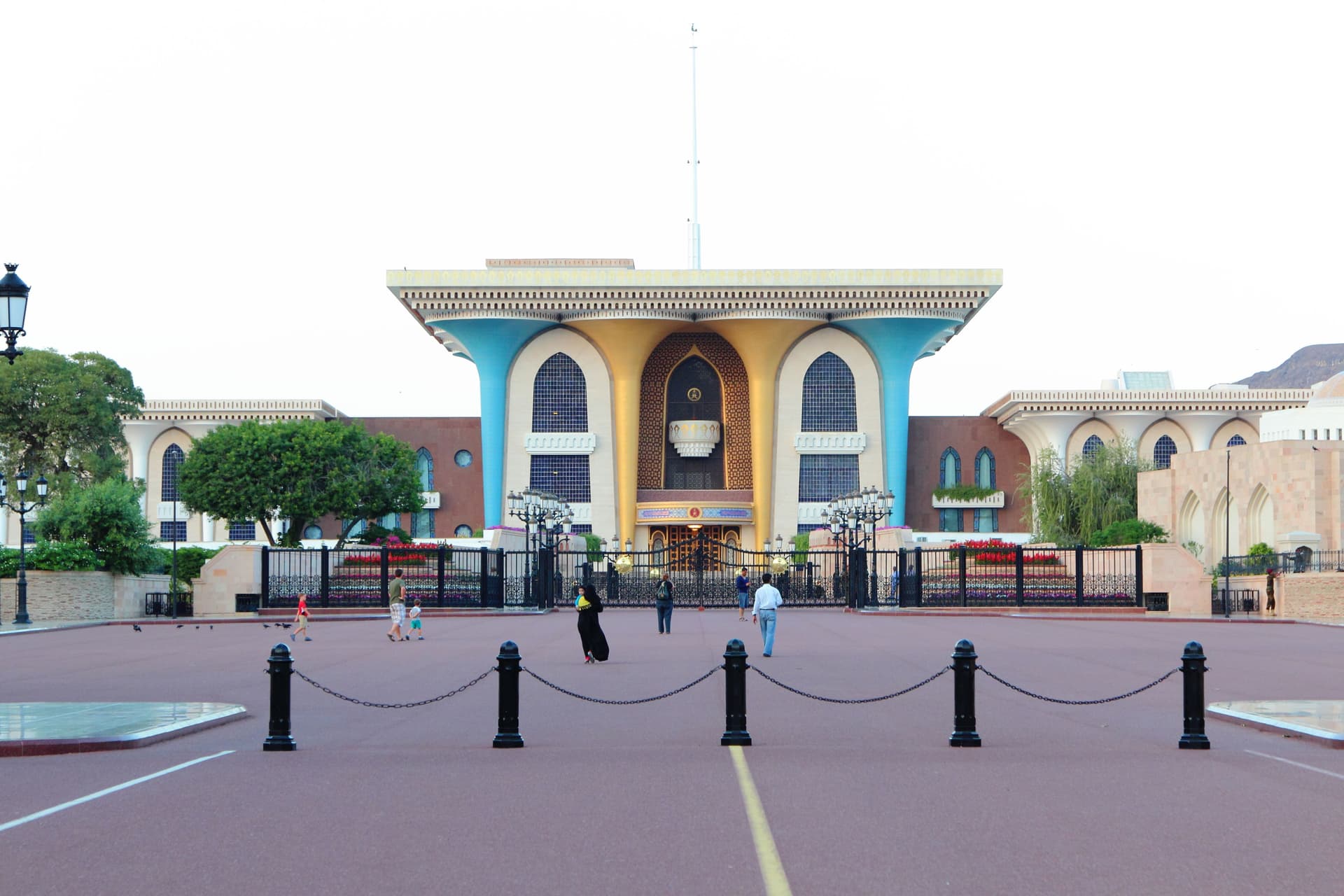LUXURY OMAN 7 Days & 6 Nights - image 4